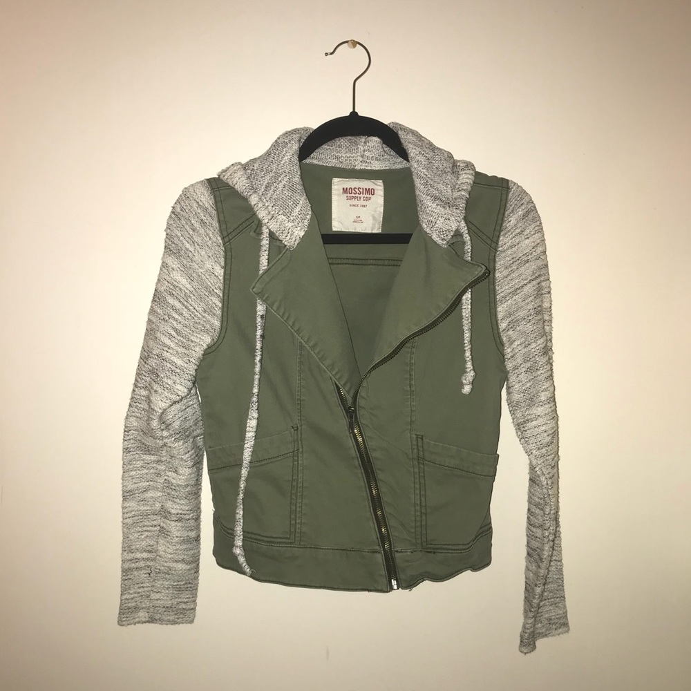 Mossimo Green & Gray Jacket 😍